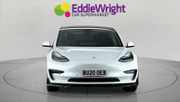 TESLA Model 3 Photo 1