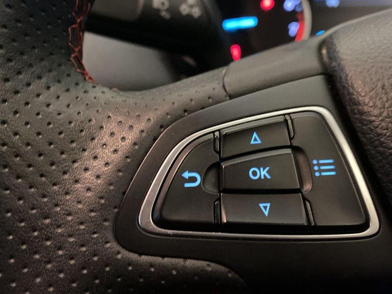FORD ECOSPORT Photo bsapi-7b69e1aa7dc2d8775aff17a8f9ccf210cc8f3498.jpg