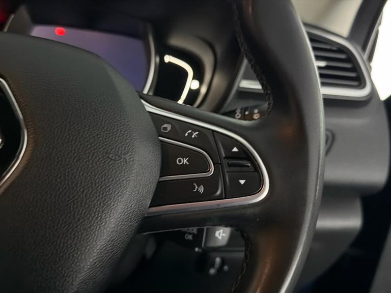 RENAULT Kadjar Photo bsapi-7b9cf3b2c9abfd3fdaed68e07e0f23b33b33af17.jpg