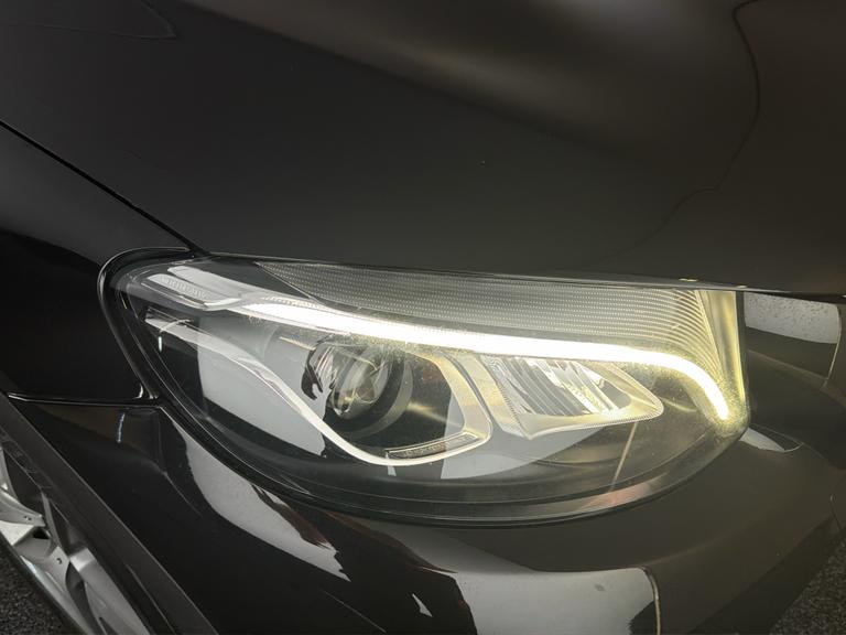 MERCEDES-BENZ Glc Class Photo bsapi-7bf8d382de440a1a2d46d36e3aefe18b0ecab6e8.jpg