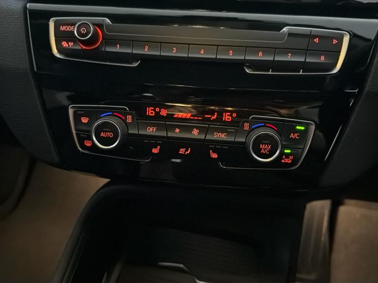 BMW X1 Photo bsapi-7c3a11cd999bc3239ea36f550c94614a3b0d746a.jpg