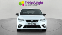 SEAT Ibiza Photo 1