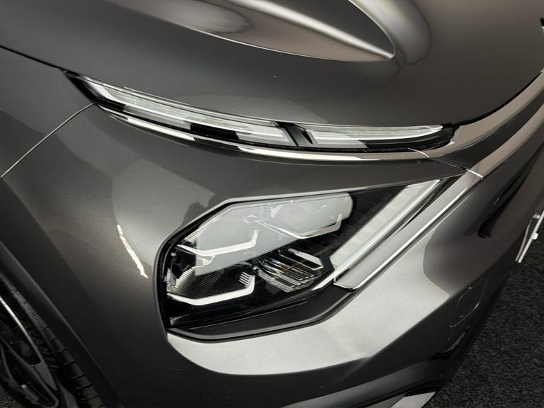 CITROEN C4 Photo bsapi-7d090ddcbe56eaf8a315d9bdc3e6ea9295170b8d.jpg