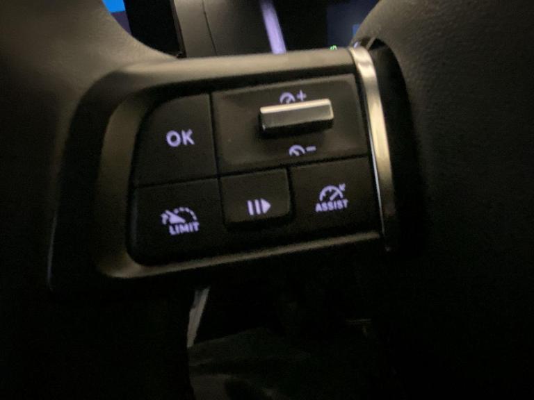 CITROEN C4 Photo bsapi-7d5dd0d95e9acdbdf992594803d6123f494893c2.jpg