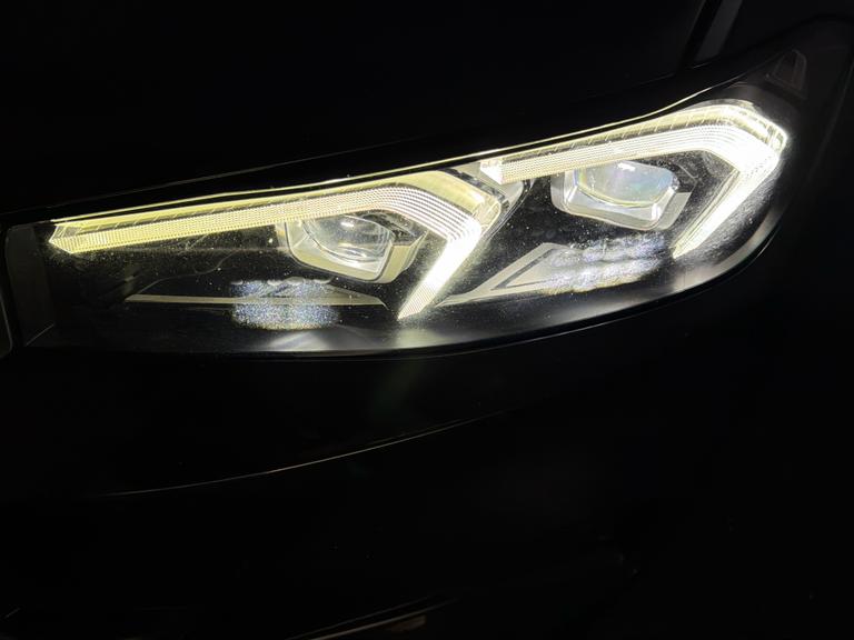 BMW 3 Series Photo bsapi-7d8ee04c494fab32148e529841c1befd92074d45.jpg