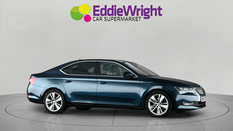 Skoda Superb Photo bsapi-7dbb4e2600cf2becaca88244a9cbe7a10f2ca249.jpg