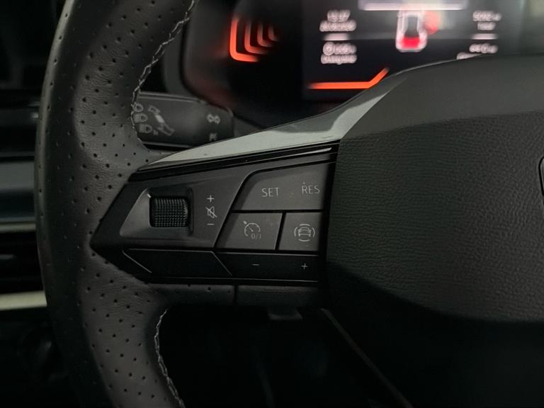 SEAT ARONA Photo bsapi-7dc158d8d73c3bc99b08896d4c7ef0084c4ffe39.jpg