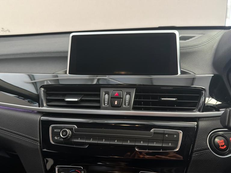 BMW X1 Photo bsapi-7e3f28f28790047c8a6b2bb38575039b0fa9f4f4.jpg