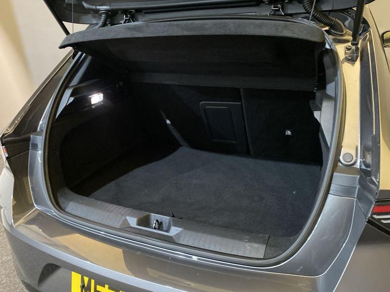 VAUXHALL ASTRA Photo bsapi-7e4bda88ee1b8cbc3a8ec8ffa76b2b011da149c8.jpg