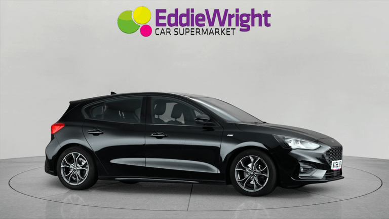 FORD Focus Photo bsapi-7f25ce0dc5ba127d5e7f69dea98b6d8db86002aa.jpg