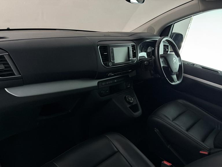 Citroen Spacetourer Photo bsapi-7f2bf4fbded8c6167b51fc32a11de2f14696acc3.jpg