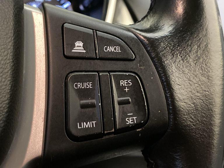 SUZUKI VITARA Photo bsapi-7f930c7436946f6426169f634975ec0e1f82b64c.jpg
