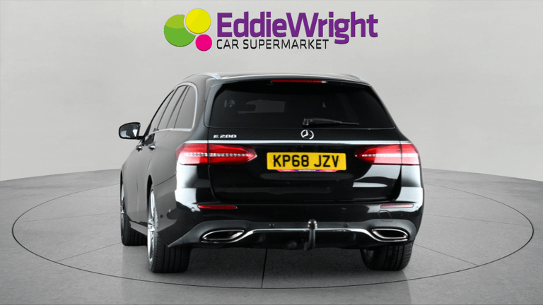 Mercedes-Benz E Class Photo bsapi-8092da4ca0cb203400f47594e7a6933f7fec593e.jpg