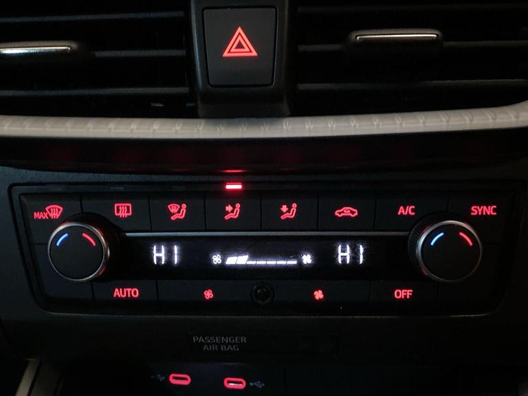 SEAT IBIZA Photo bsapi-80c41466189a11aebf7c93eac79bb6c212abbb84.jpg