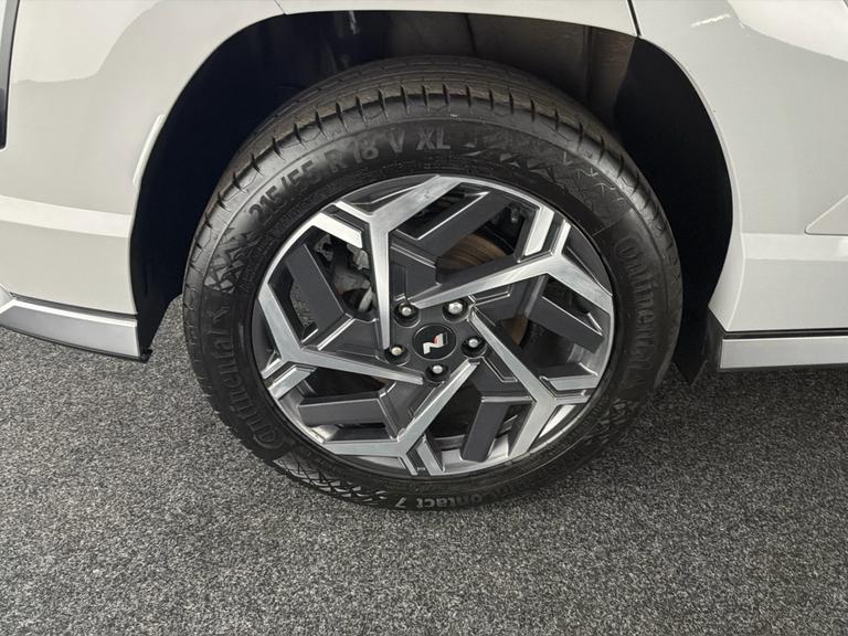 HYUNDAI Kona Photo bsapi-813c9e3bcaeeed28bb56e0acf9bb369016a30f73.jpg