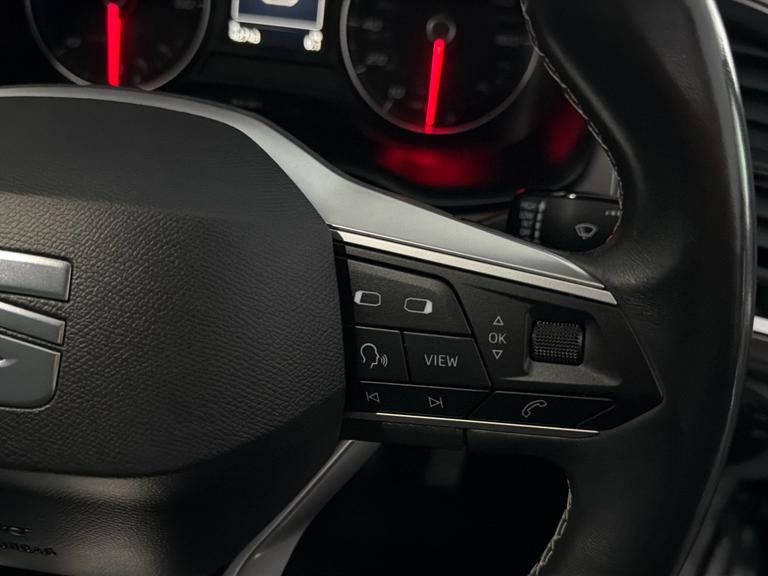 SEAT ATECA Photo bsapi-81826d35357e3962942aad058a6f6a04f09b30ef.jpg