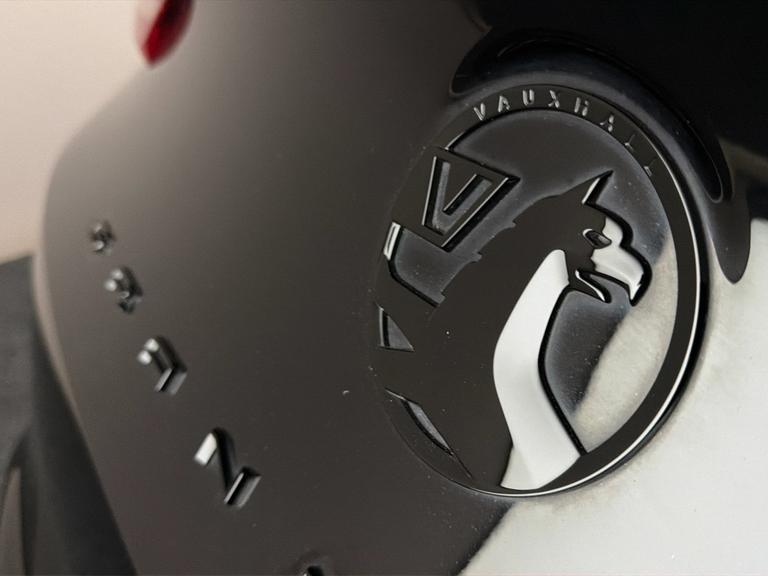 VAUXHALL Grandland Photo bsapi-81d6c2fdbc4c37ea0c3215af3af1a98a26419a32.jpg