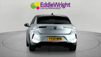 VAUXHALL ASTRA Photo 5