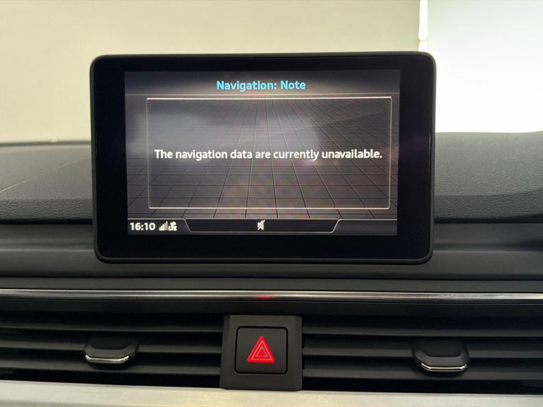 AUDI A4 Photo bsapi-825b635a7be64d66f65a6331ff63c4b20f964e17.jpg