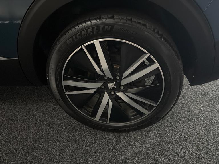 PEUGEOT 5008 Photo bsapi-82e706a882fe8e70c397c139710e49ad22326312.jpg
