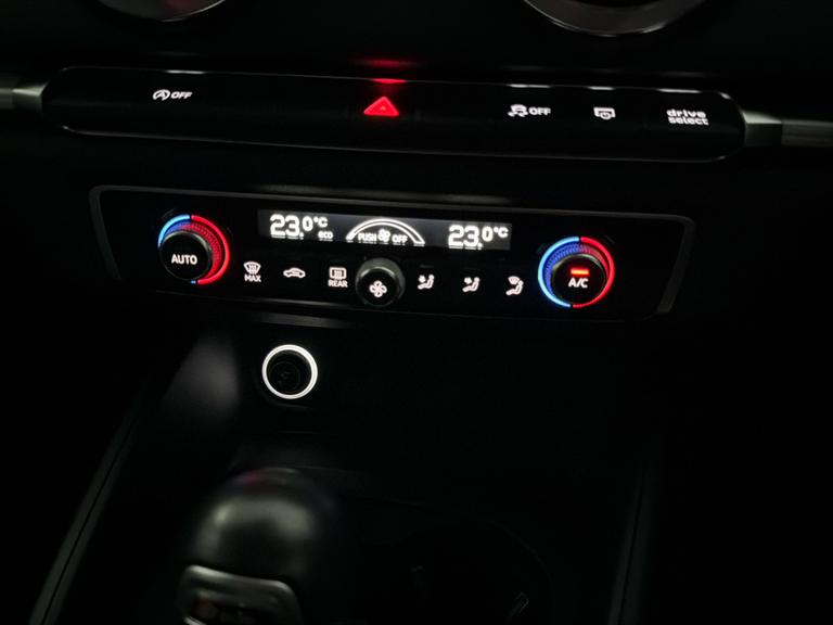 AUDI A3 Photo bsapi-836df2dd033355d2694b4cdcb970807fd9082e1d.jpg