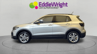 Volkswagen T-CROSS Photo 2