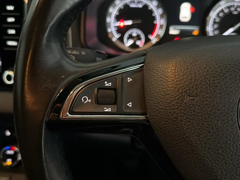 ŠKODA Karoq Photo bsapi-83aaea561acdede8ccc12659ba1c31e91ca2e886.jpg