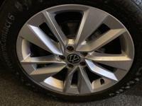 Volkswagen T-CROSS Photo 21