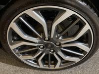 Ford FIESTA Photo 24
