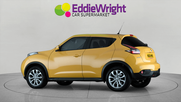 NISSAN Juke Photo bsapi-8461b29e8093f7204bb86795e75386eb6cd1b1ab.jpg