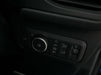 FORD Kuga Photo 32