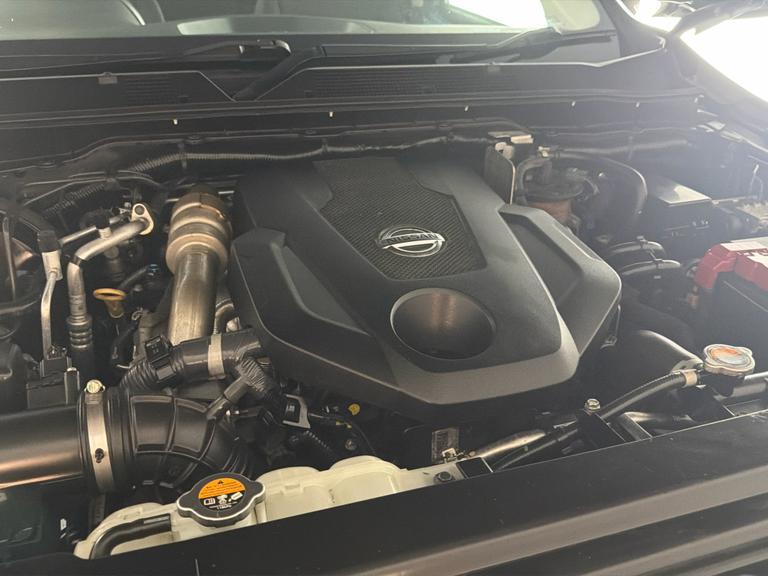 NISSAN Navara Photo bsapi-8536bbdf621a15924c68eb31266ba8b7433c5350.jpg