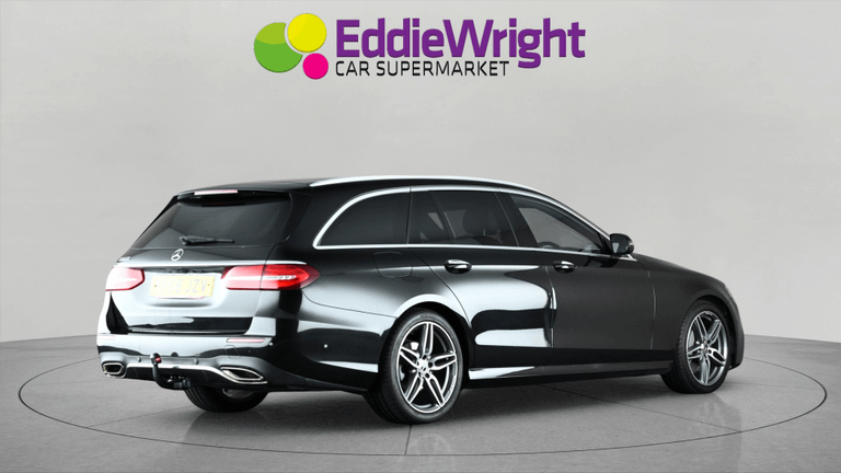 Mercedes-Benz E Class Photo bsapi-85587adcbcb5dffe7a91755c72b97e5e55bee54e.jpg