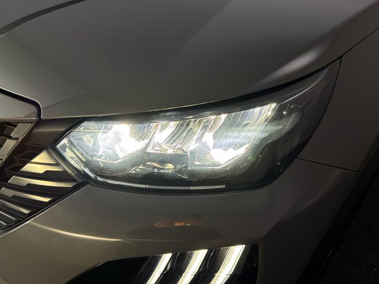 PEUGEOT 2008 Photo bsapi-8576be0762dc082795c5f8bd66c5998be75a4acc.jpg