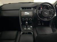 JAGUAR E-PACE Photo 10