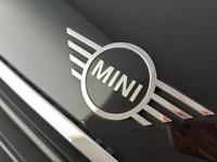 MINI CLUBMAN Photo 15