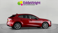 MAZDA MAZDA3 Photo 7