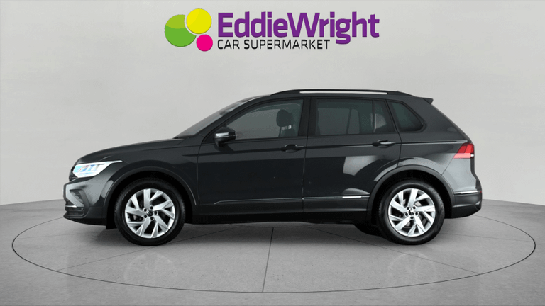 VOLKSWAGEN Tiguan Photo bsapi-8671f8d1849ae32f8a3fc86d118f08b2d77baf1a.jpg
