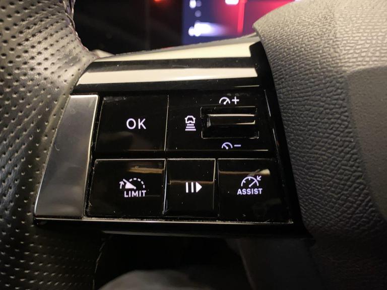VAUXHALL ASTRA Photo bsapi-87a787486da95d00e6434eadcd6e6bef6a5783b3.jpg