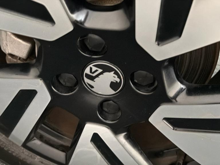 Vauxhall FRONTERA Photo bsapi-888cb1f8402015a347c9ddc787b7330039306994.jpg
