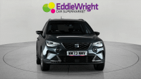SEAT ARONA Photo 1