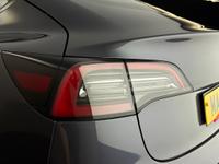 TESLA Model 3 Photo 25