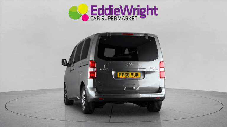TOYOTA Proace Verso Photo bsapi-895758a3a886054f63966befcfa57ab6193b92fe.jpg