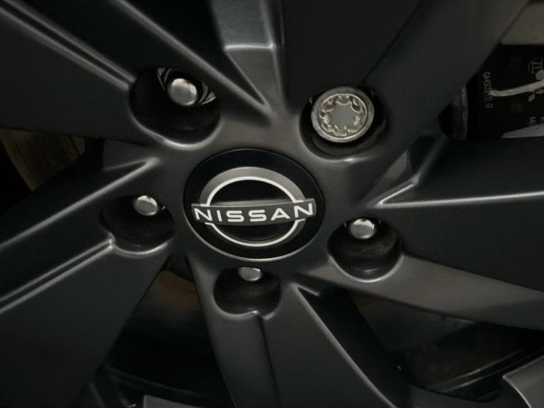 Nissan X-Trail Photo bsapi-8a0005f522198e330ddc74c6e25adcb525e23d27.jpg