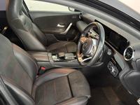 Mercedes-Benz A CLASS Photo 9