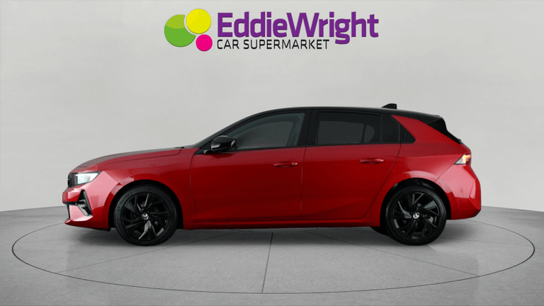 Vauxhall Astra Photo bsapi-8a04d79f68e00ae80574c897c19708a88d745520.jpg