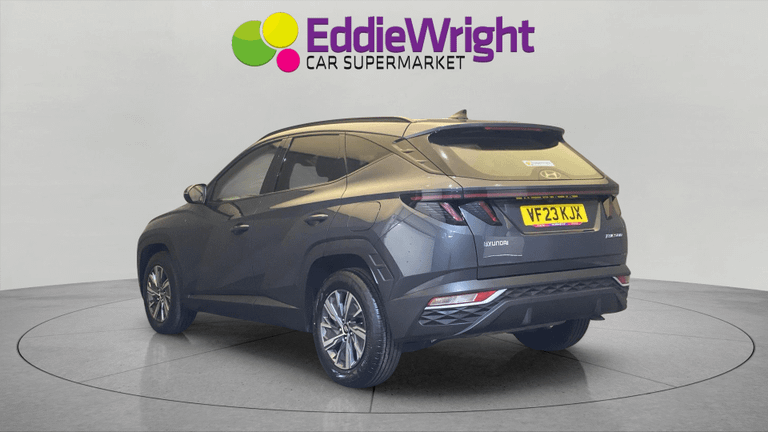 HYUNDAI TUCSON Photo bsapi-8a8d85e549f08ca3412d0239c93acaf2eecbdfc1.jpg