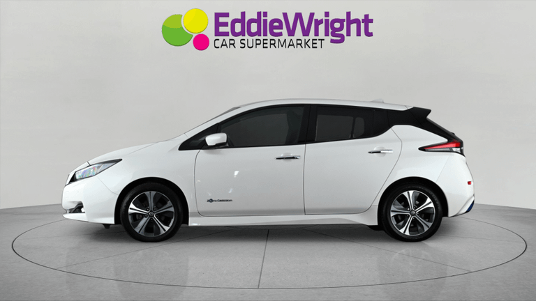 NISSAN LEAF Photo bsapi-8ab0c6524247aee340fc66c34c1b2fac19831e98.jpg