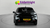 Peugeot 208 Photo 5