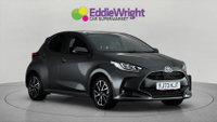 TOYOTA Yaris Photo 0